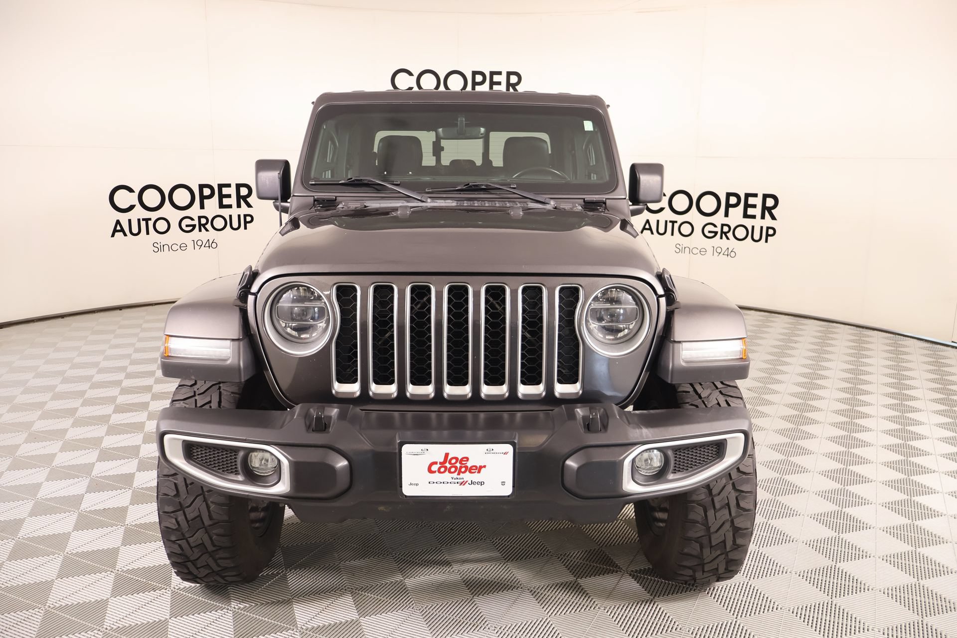 Used 2022 Jeep Gladiator Overland w/ Popular Equipment Package AWD/4WD image 9