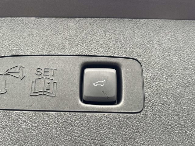 New 2026 Lincoln Corsair Reserve image 13