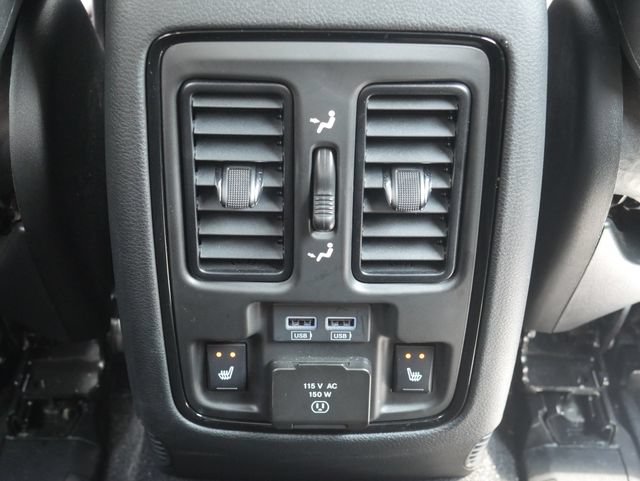 Used 2025 Dodge Durango GT AWD/4WD image 31