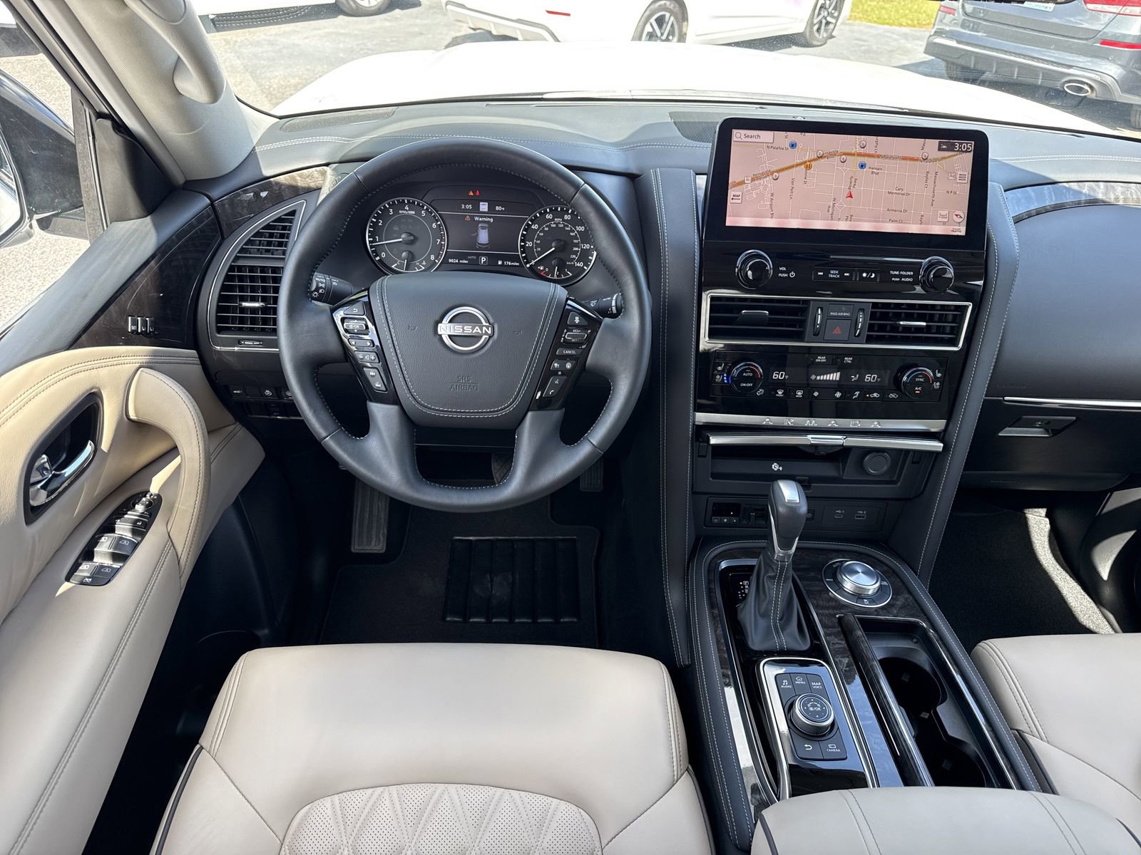 Used 2024 Nissan Armada Platinum w/ Captain's Chairs Package image 15