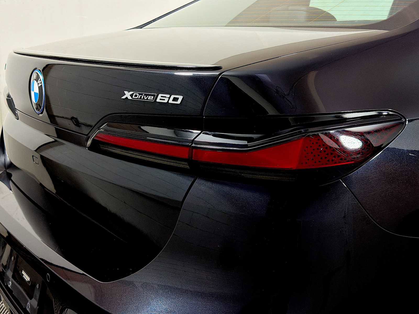 Certified 2023 BMW i7 xDrive60 w/ Executive Package 2 image 29