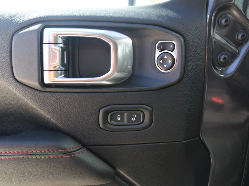 New 2025 Jeep Wrangler Unlimited Rubicon image 11