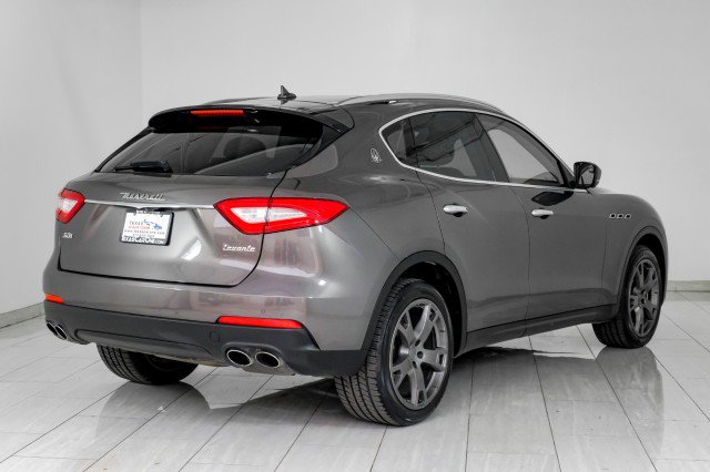 Used 2017 Maserati Levante S image 6