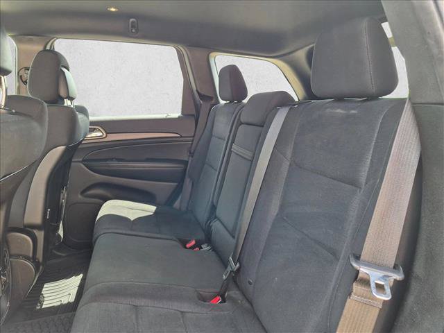 Used 2017 Jeep Grand Cherokee Laredo w/ Quick Order Package 2BE RWD image 18