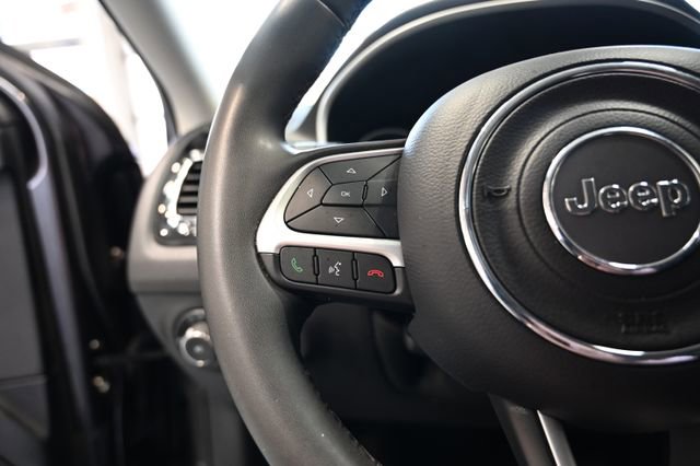 Used 2021 Jeep Compass Latitude FWD image 22