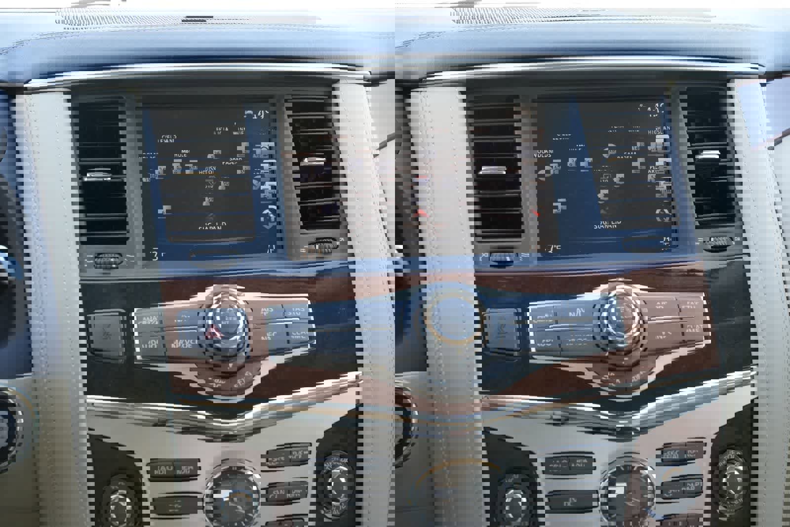 Used 2019 INFINITI QX80 Luxe w/ 22" Wheel Package image 13