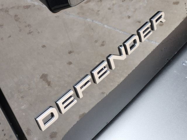 New 2026 Land Rover Defender 110 S AWD/4WD image 8