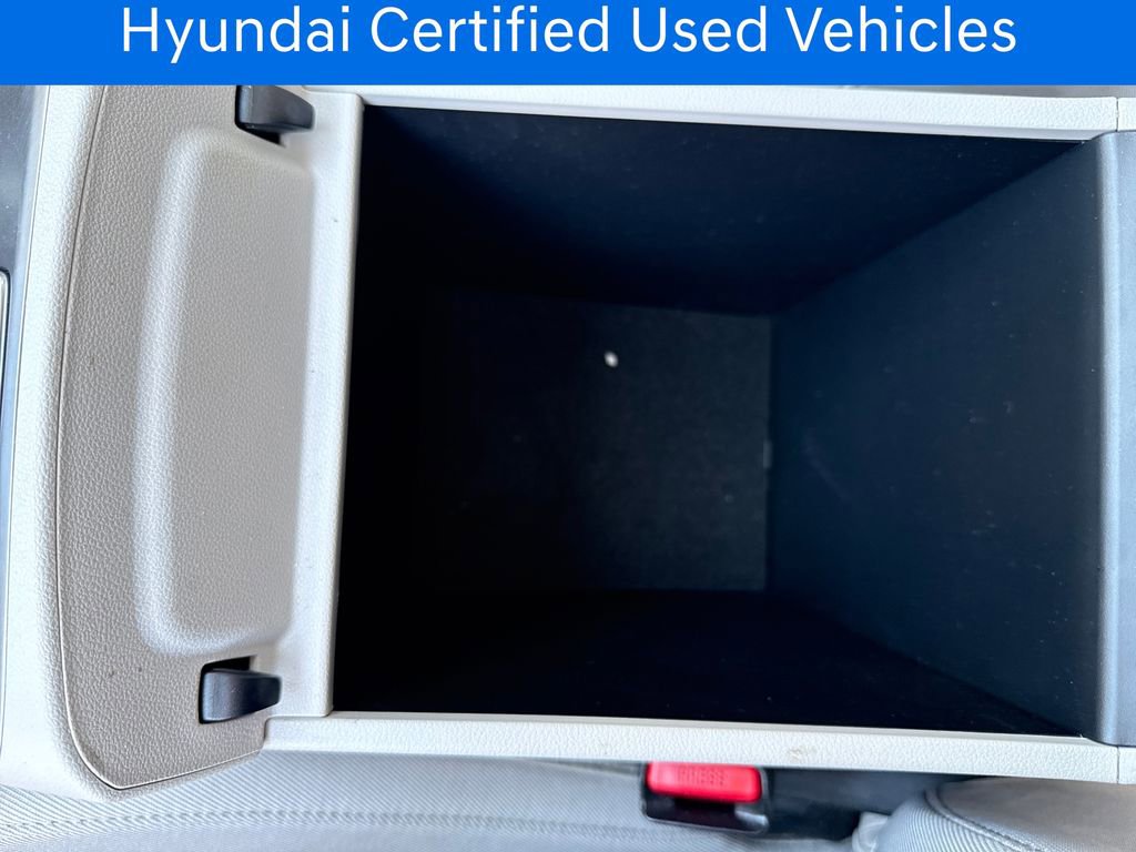 Certified 2025 Hyundai Tucson SE FWD image 32