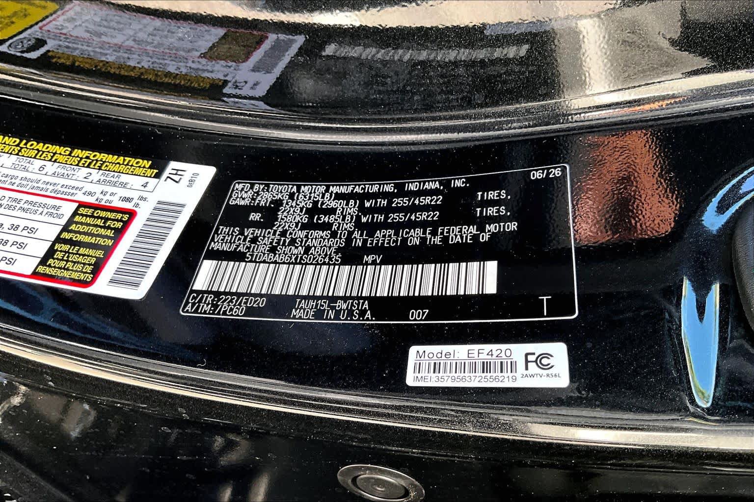 New 2026 Lexus TX 500h AWD image 17