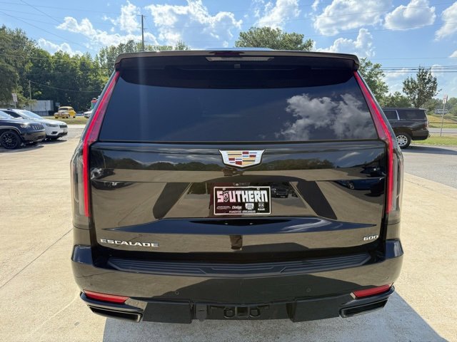 Used 2022 Cadillac Escalade Sport Platinum image 4