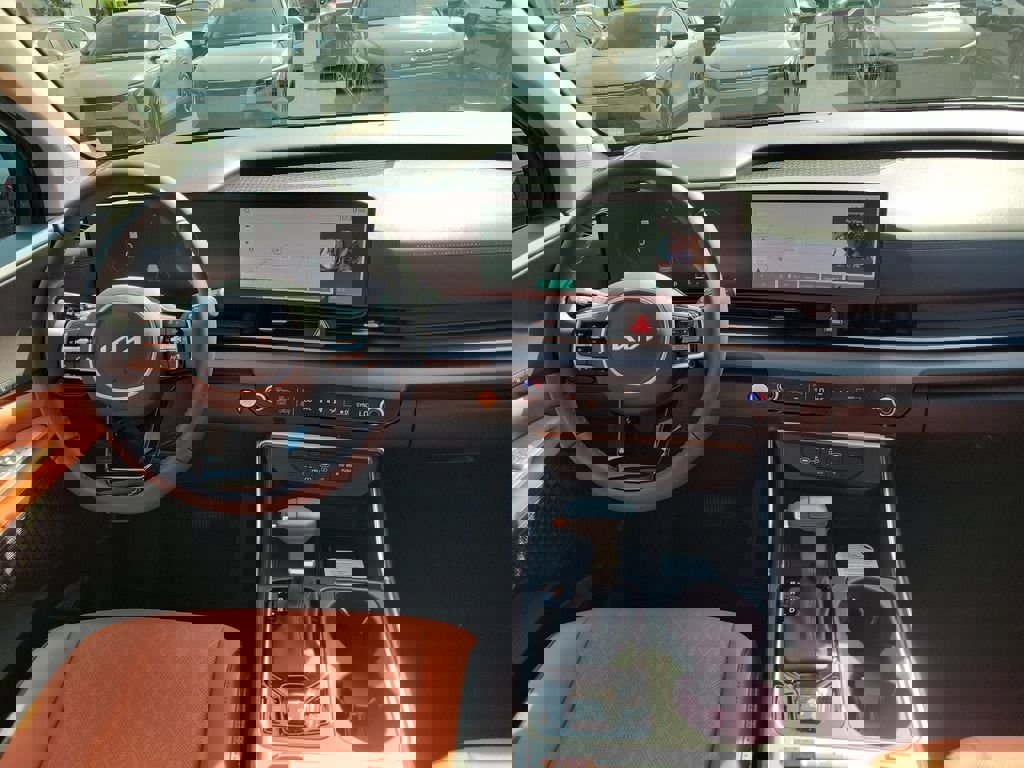 New 2026 Kia Carnival SX image 17