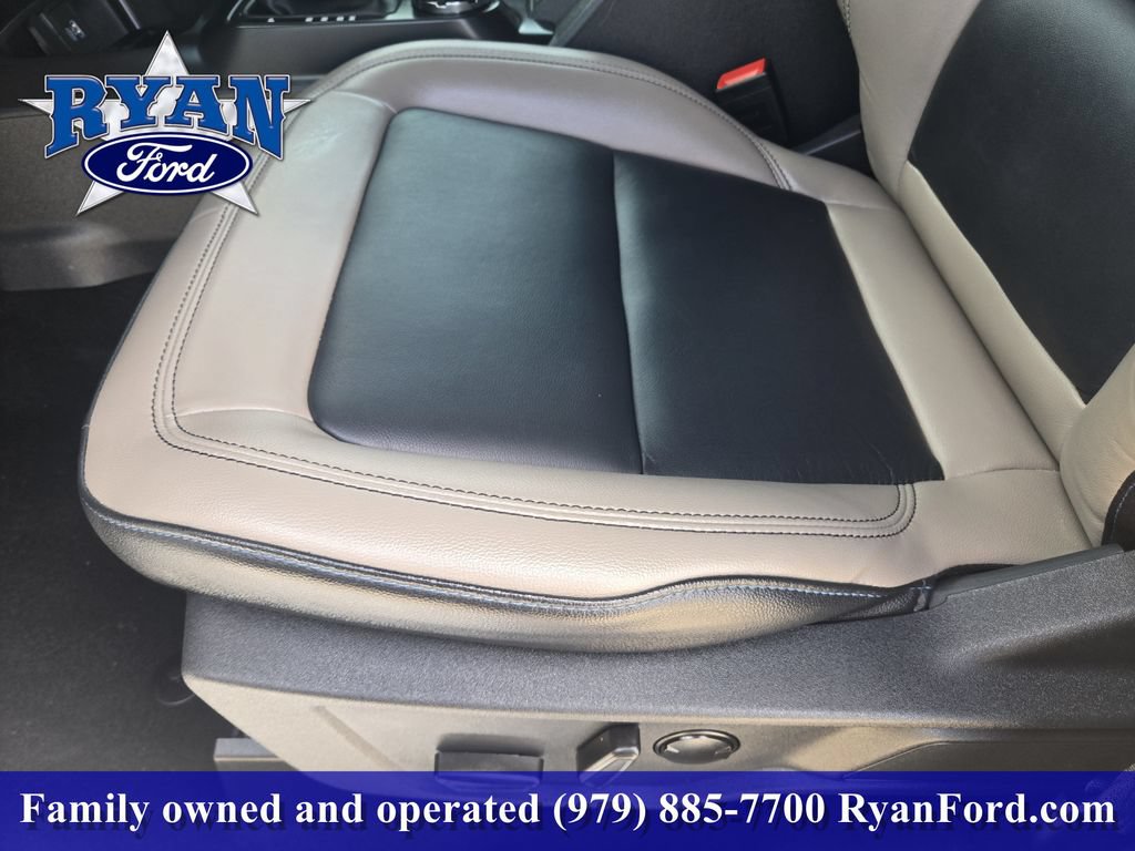 Certified 2024 Ford Bronco Wildtrak AWD/4WD image 17