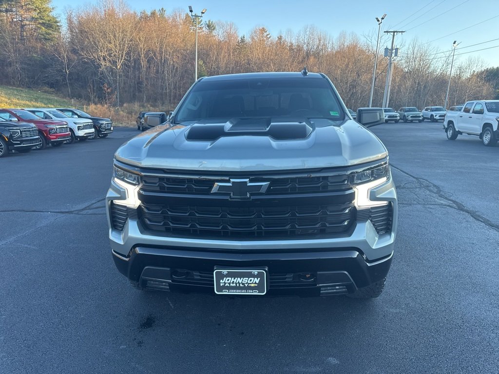 Used 2024 Chevrolet Silverado 1500 LT Trail Boss w/ Convenience Package II image 8