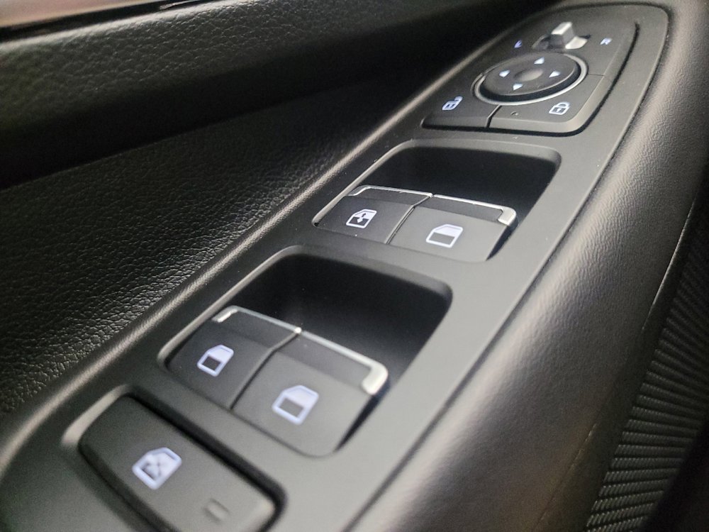 Used 2023 Hyundai Sonata SE FWD image 27