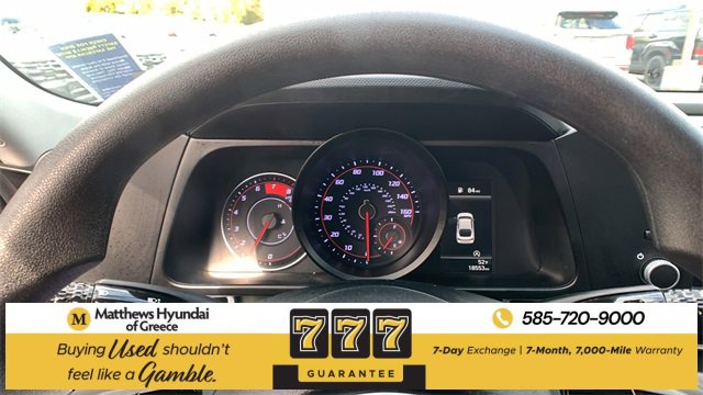 Used 2023 Hyundai Elantra SE image 13