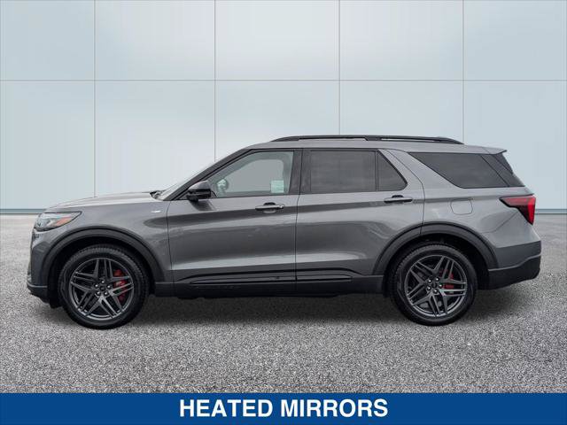 Used 2026 Ford Explorer ST-Line w/ ST-Line Street Pack RWD image 2