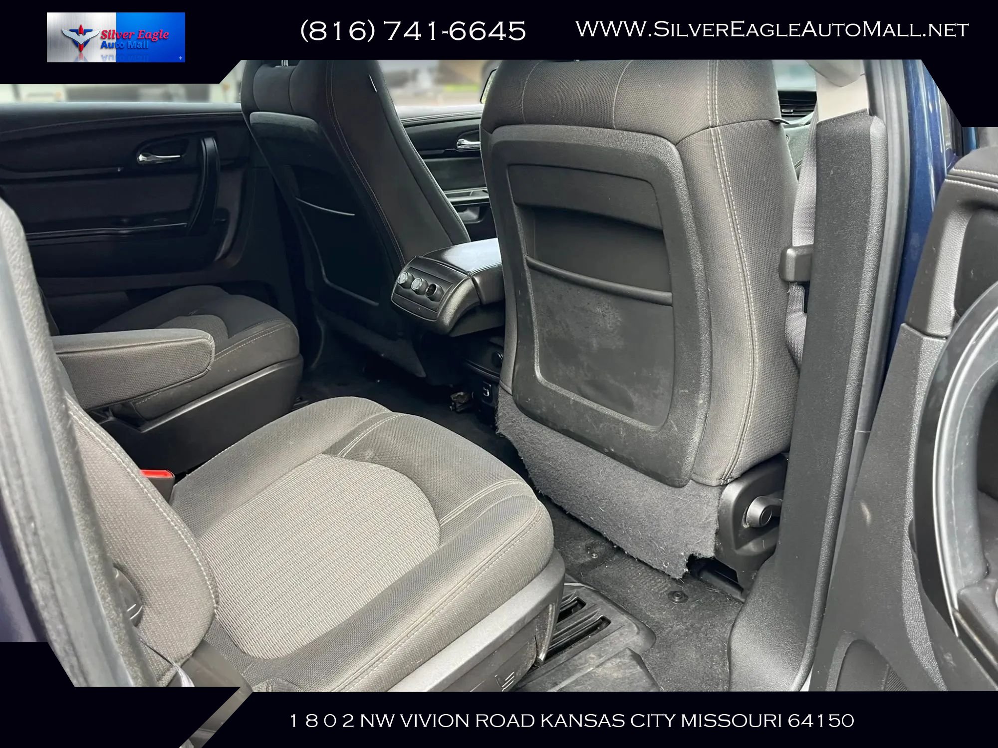 Used 2017 Chevrolet Traverse LT w/ Style and Technology Package AWD/4WD image 10