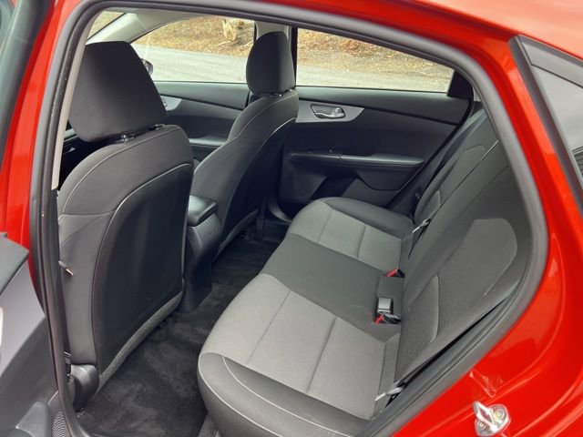 Used 2023 Kia Forte LXS w/ LXS Technology Package image 18