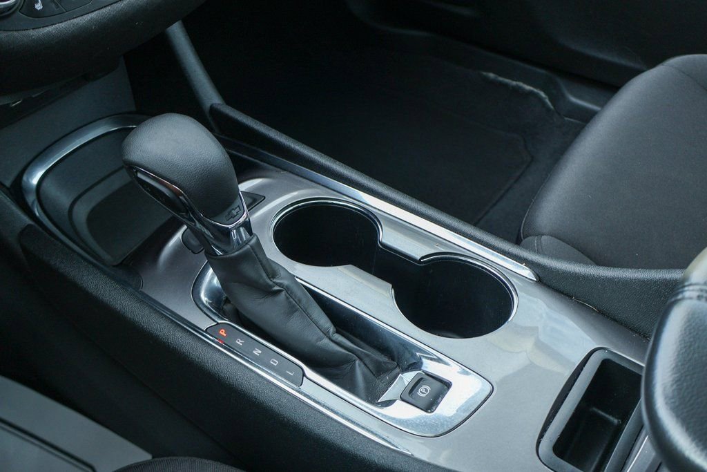 Used 2023 Chevrolet Malibu LT image 16