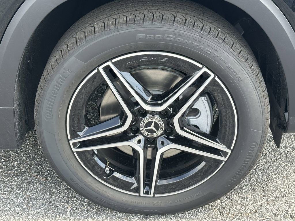 New 2026 Mercedes-Benz GLB 250 4MATIC image 14