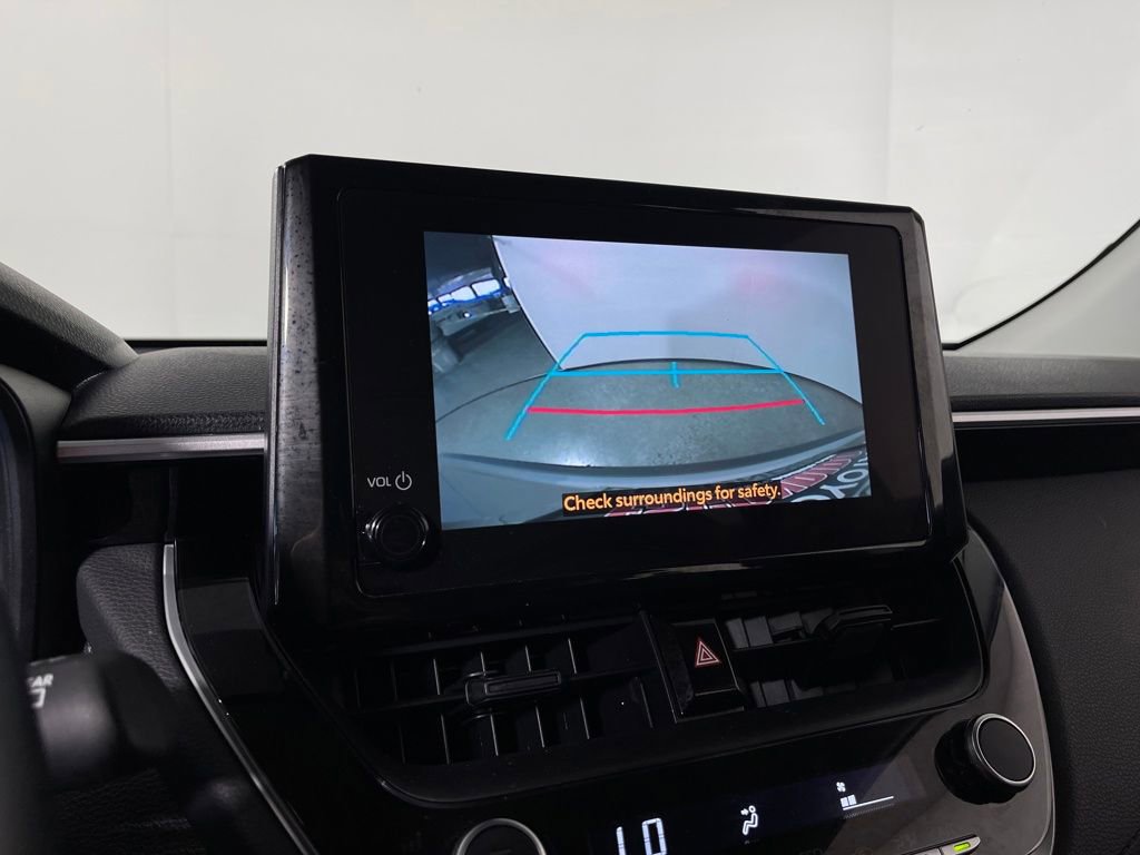 Certified 2025 Toyota Corolla Cross LE image 21