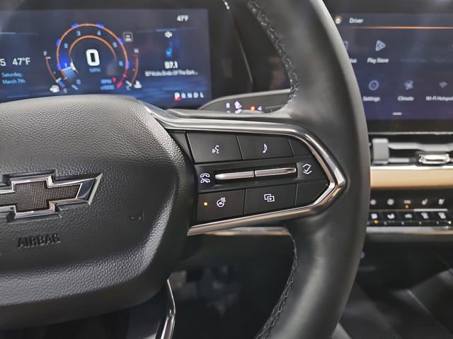 Used 2025 Chevrolet Equinox ACTIV w/ Safety and Technology Package image 22