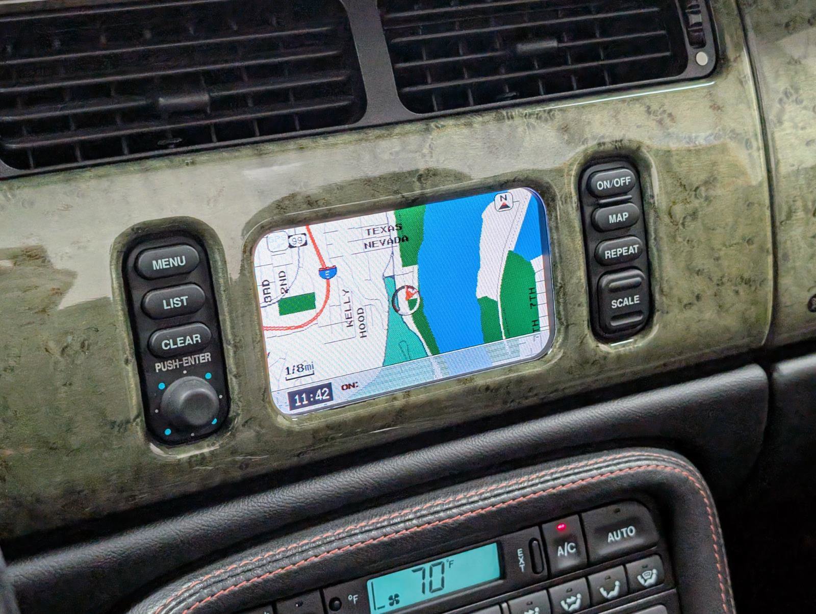 Used 2001 Jaguar XKR Convertible image 38