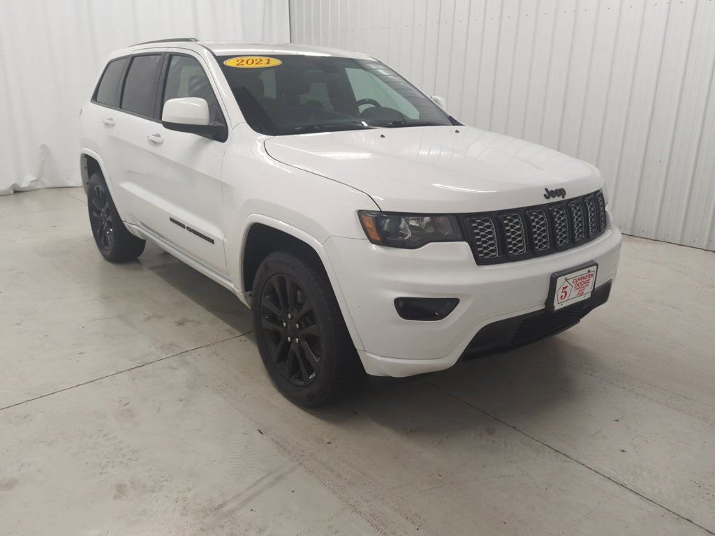 Used 2021 Jeep Grand Cherokee Laredo X AWD/4WD image 5