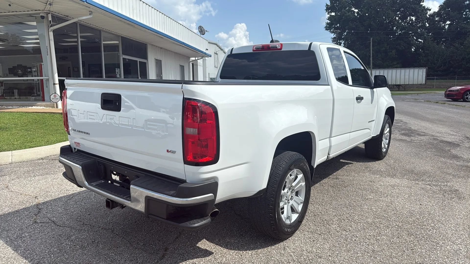 Used 2022 Chevrolet Colorado W/T w/ WT Convenience Package RWD image 5