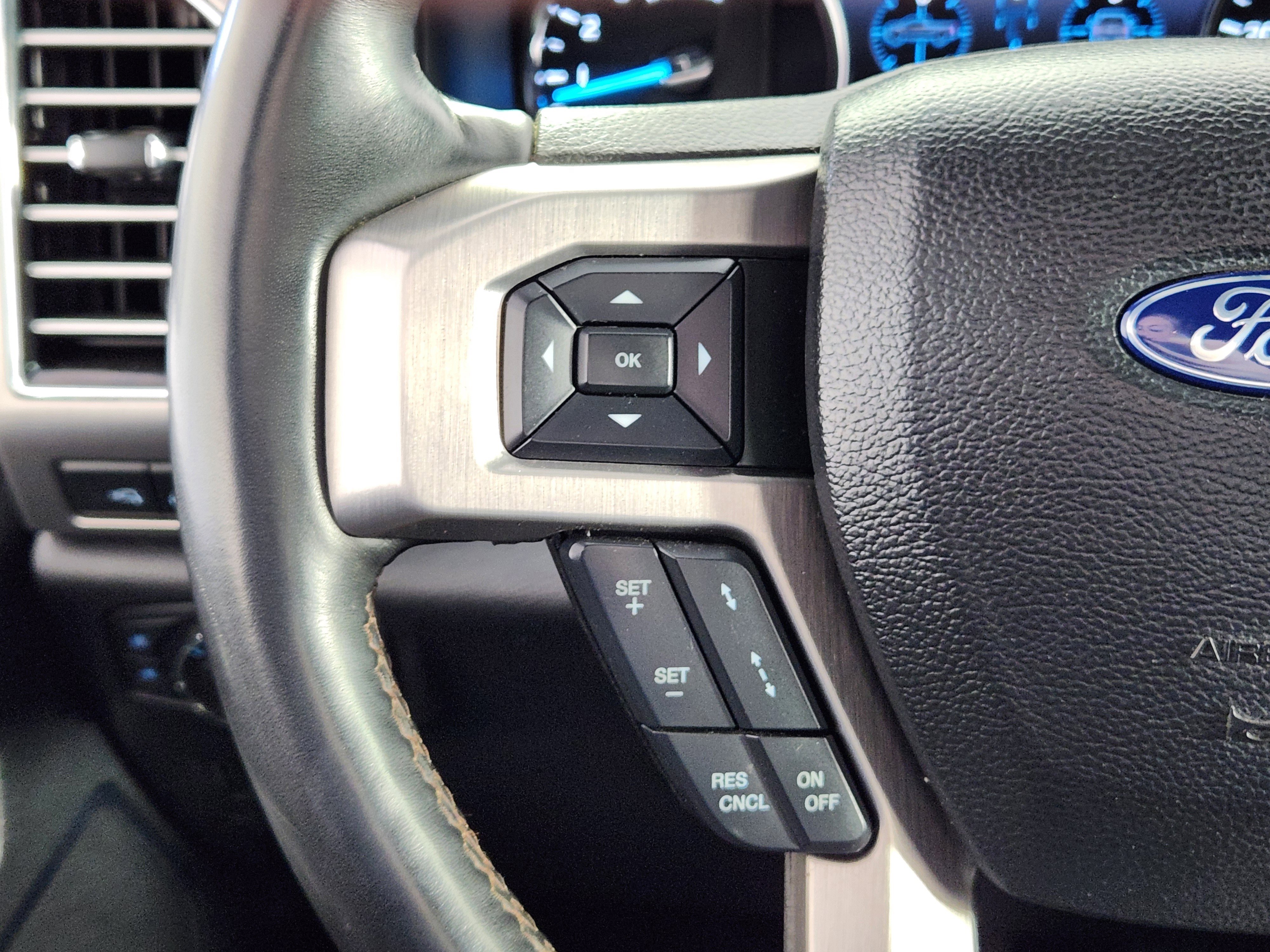 Certified 2021 Ford F350 Platinum w/ FX4 Off-Road Package image 18