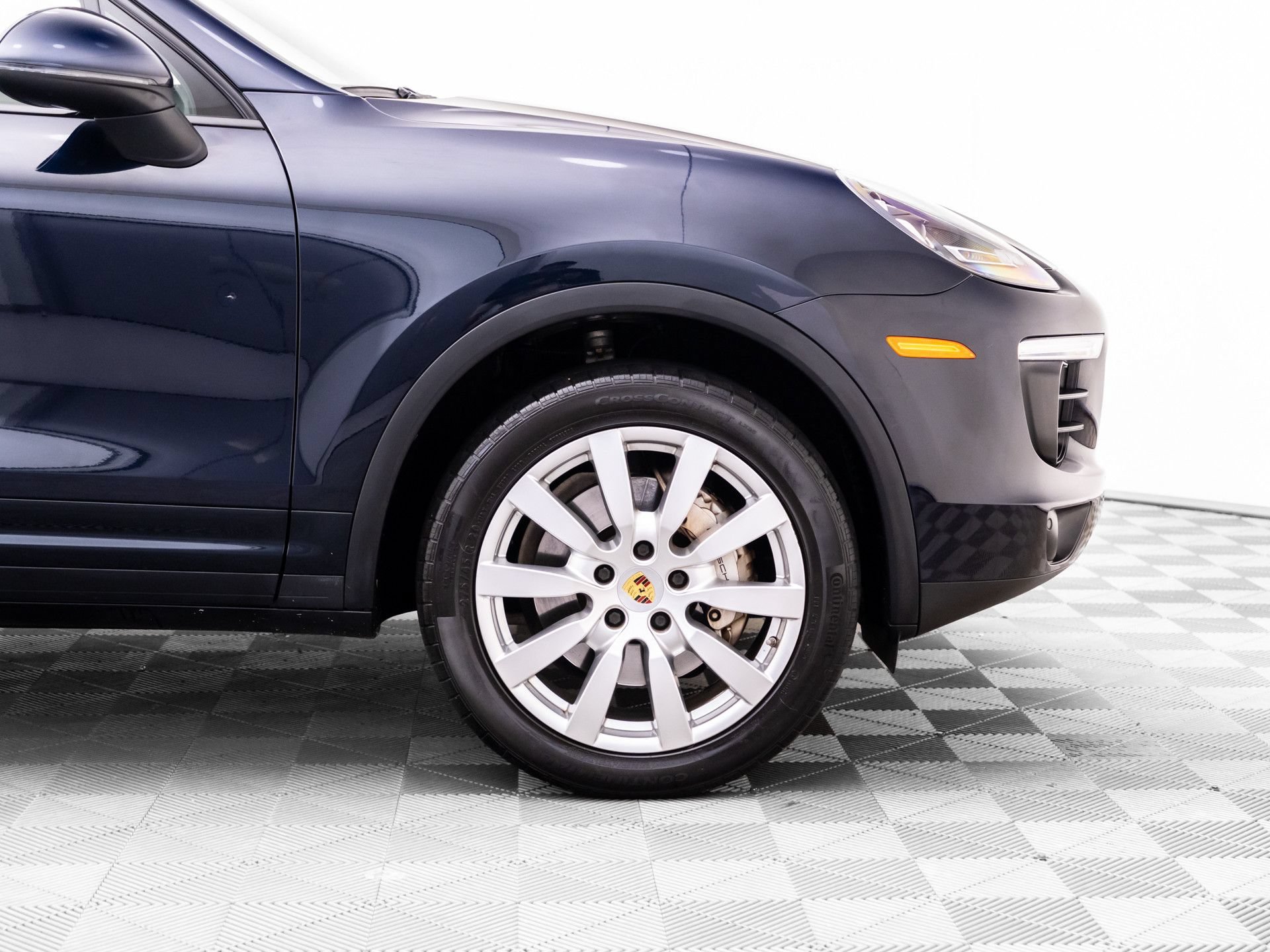 Used 2018 Porsche Cayenne S AWD/4WD image 27