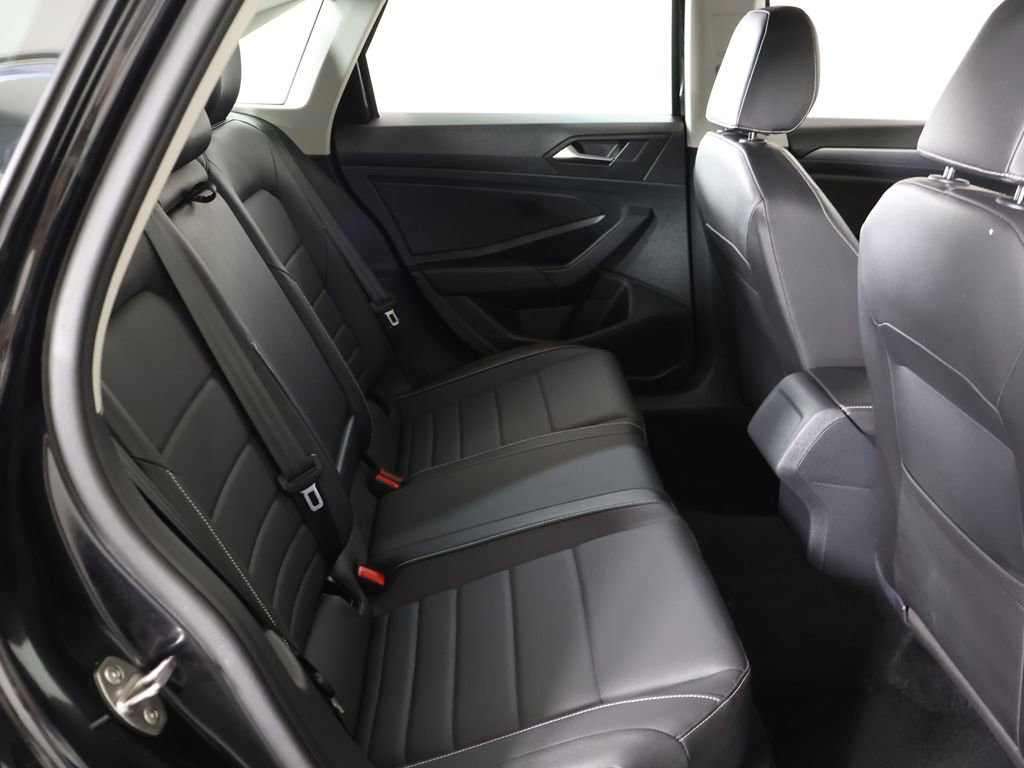 Used 2024 Volkswagen Jetta SE image 34