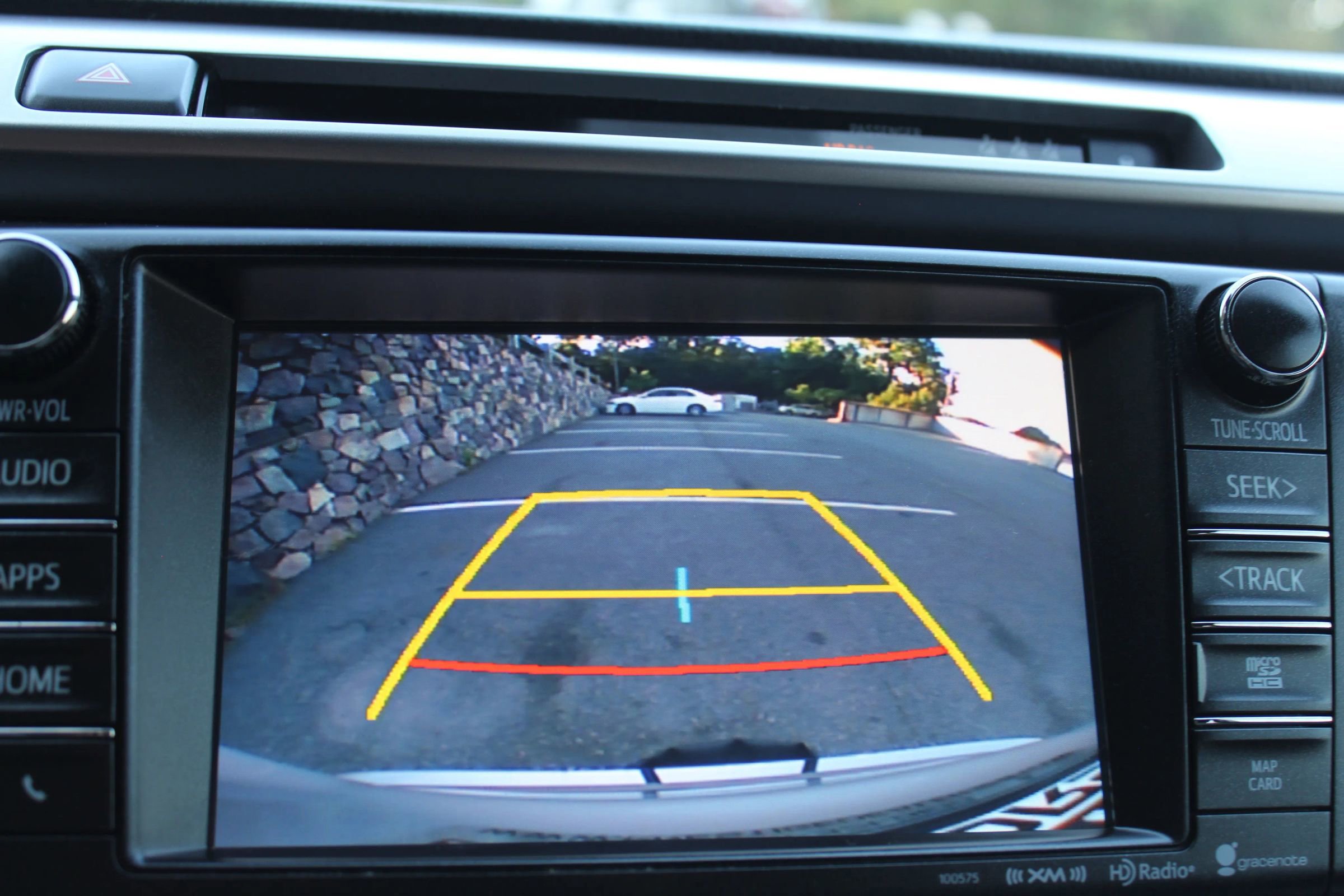 Used 2018 Toyota RAV4 XLE image 35