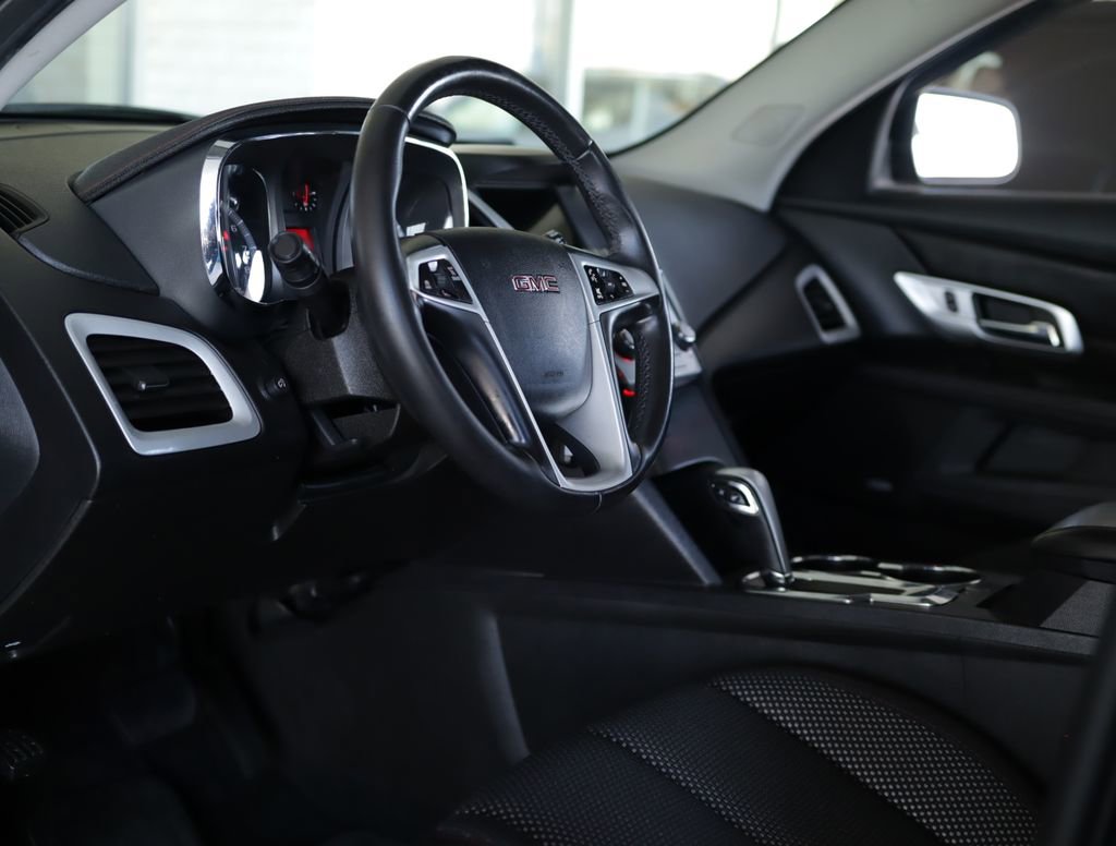 Used 2015 GMC Terrain SLE FWD image 9