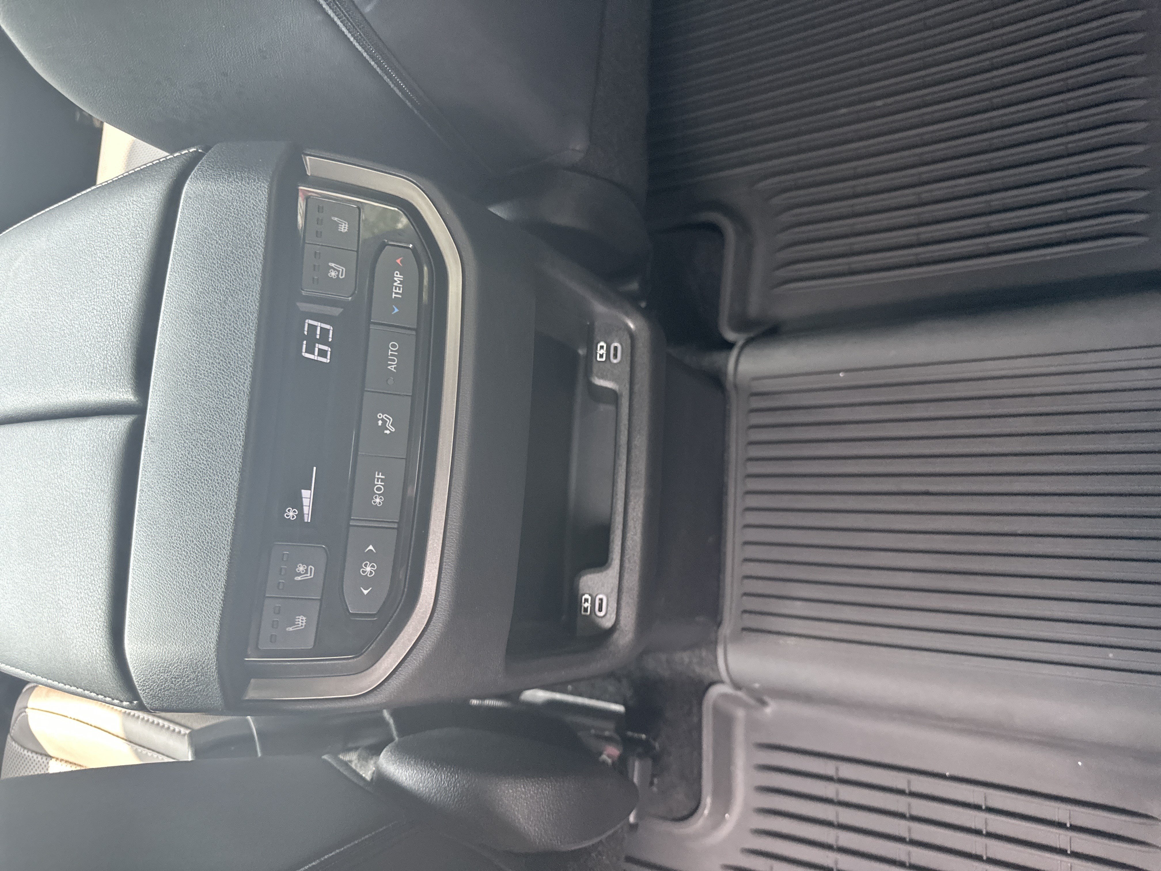 Used 2026 Lexus TX 350 FWD w/ Technology Package image 9
