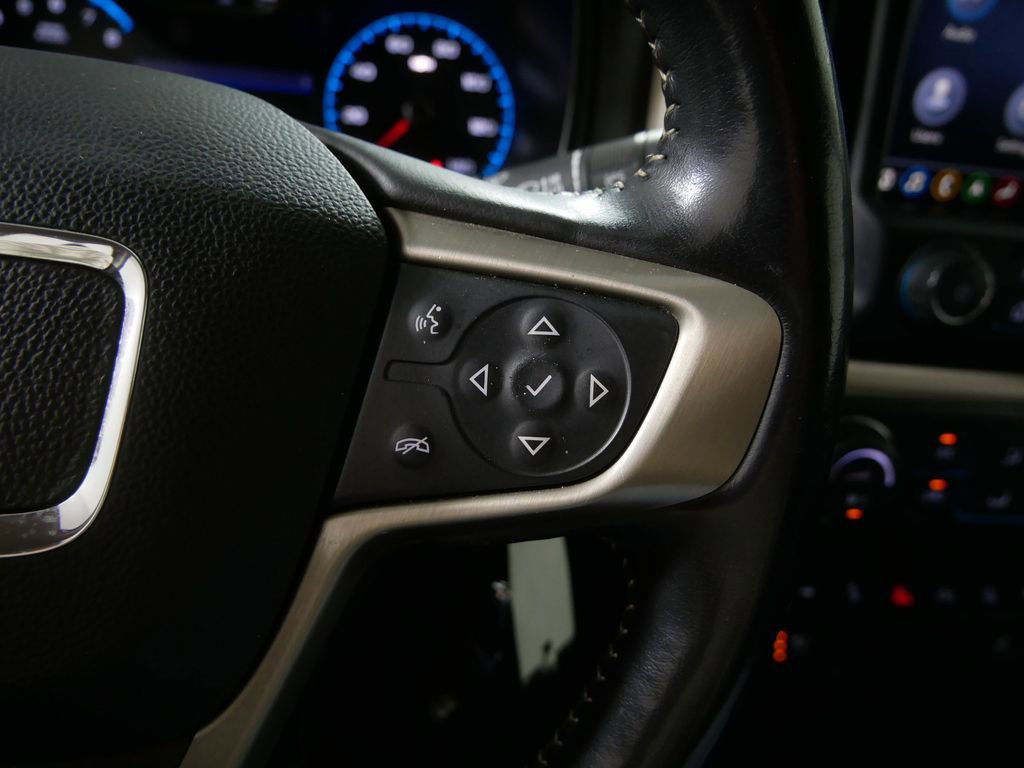 Used 2021 GMC Canyon Denali image 20