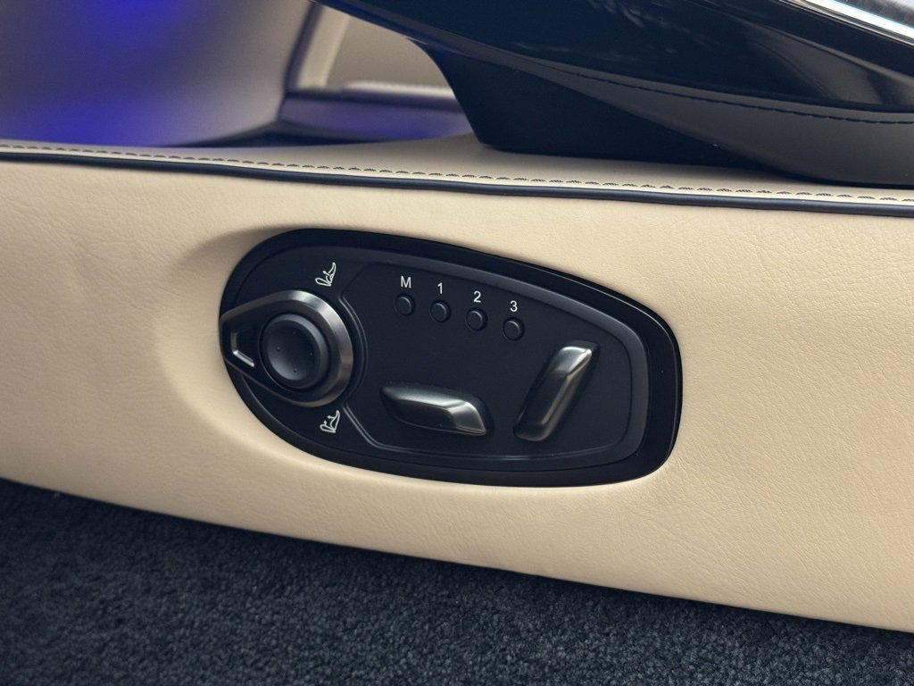 New 2026 Aston Martin V8 Vantage Roadster image 10