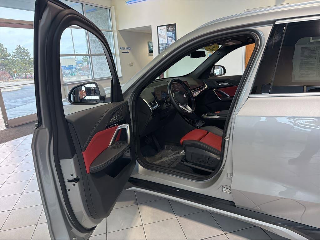 Used 2024 BMW X1 xDrive28i AWD/4WD image 15
