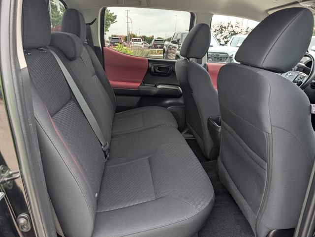 Used 2023 Toyota Tacoma SR5 AWD/4WD image 29
