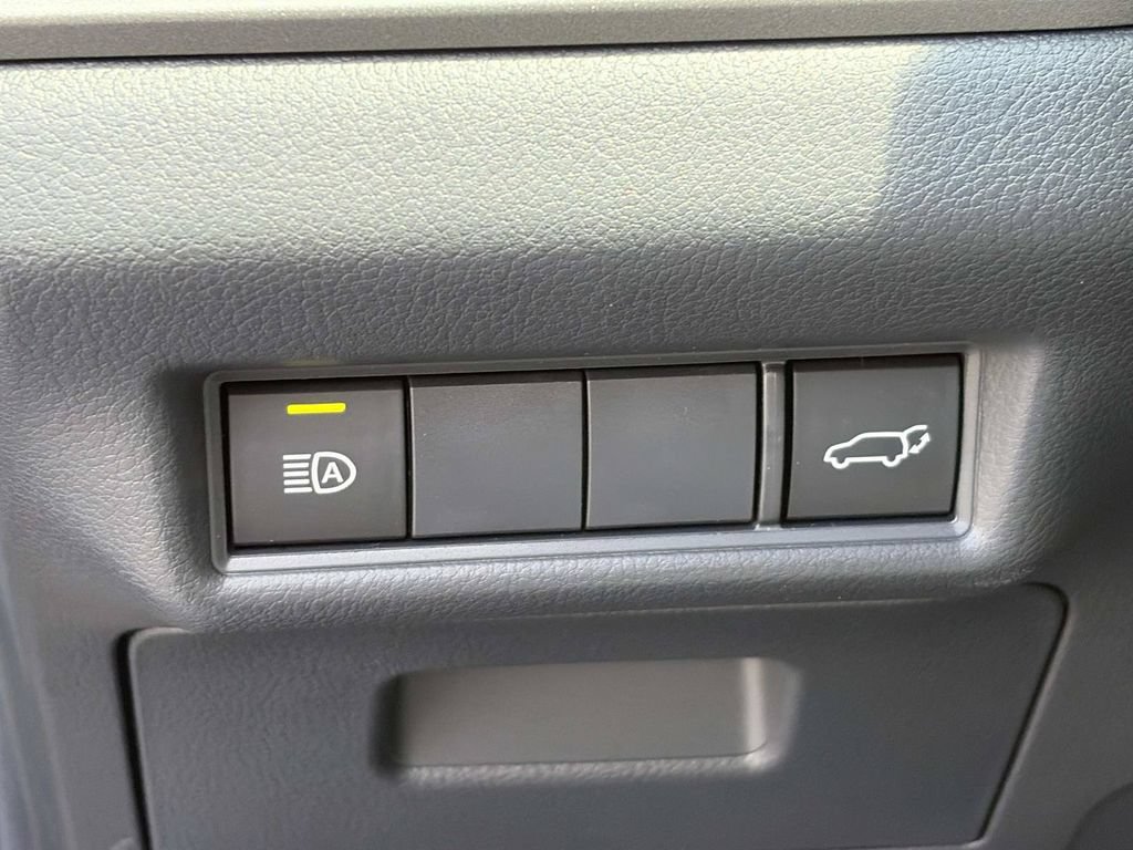 New 2026 Toyota Grand Highlander FWD image 31
