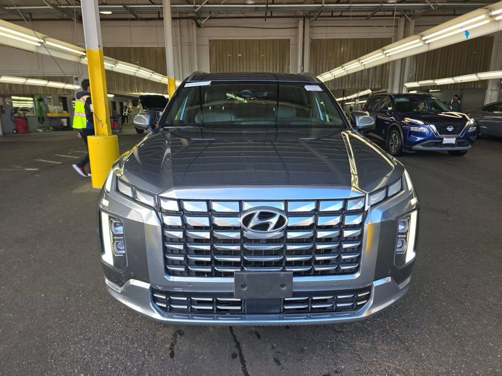 Used 2023 Hyundai Palisade Calligraphy image 8
