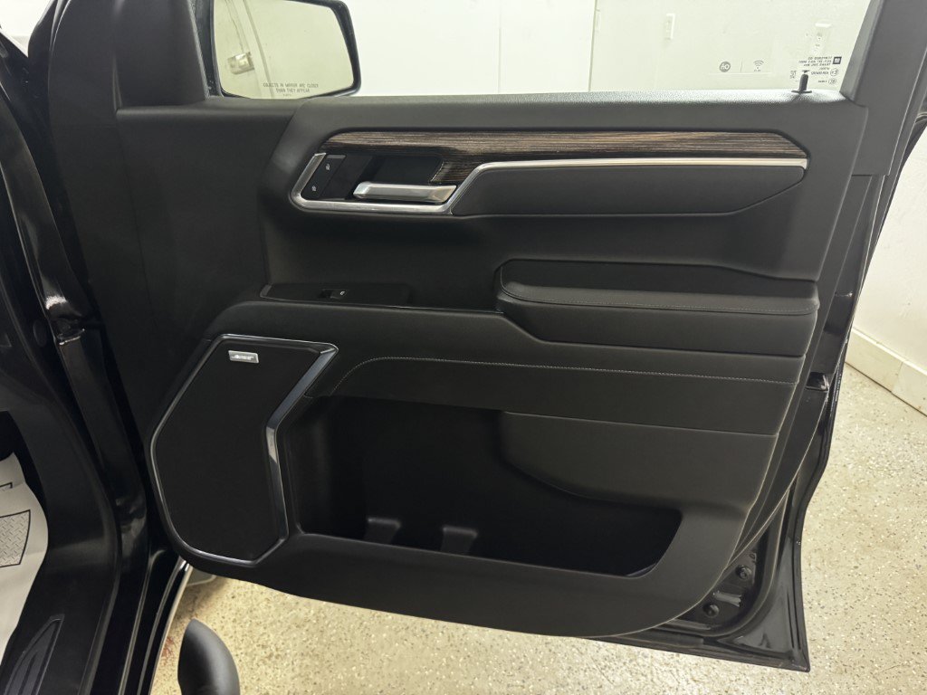 Used 2025 GMC Sierra 1500 Elevation w/ Preferred Package AWD/4WD image 68