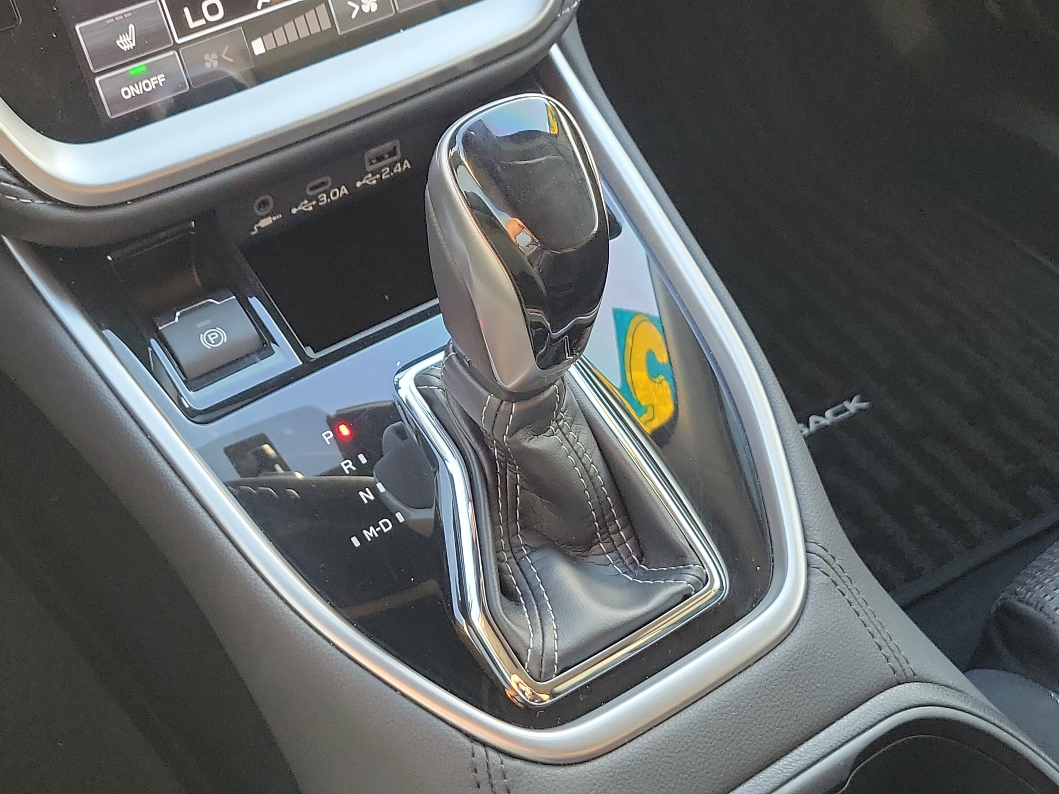 Certified 2025 Subaru Outback Premium w/ Popular Package #1A image 26