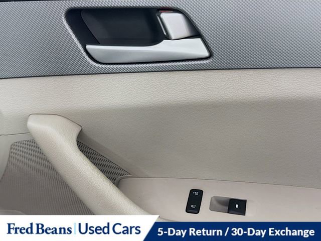 Used 2015 Hyundai Sonata SE FWD image 29