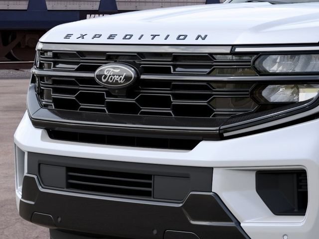 New 2027 Ford Expedition Max Platinum w/ Stealth Appearance Package RWD image 44