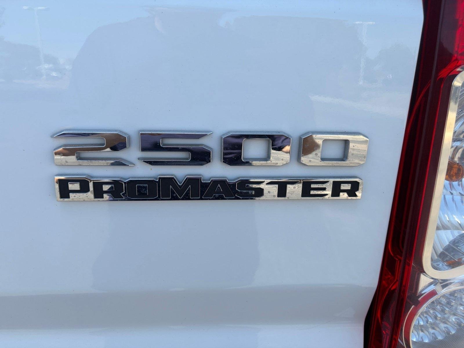 Used 2023 RAM ProMaster 2500 FWD image 31