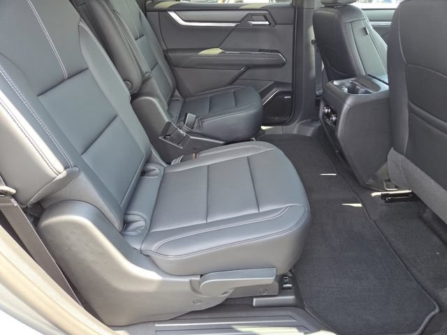 New 2026 GMC Acadia Elevation w/ Black Edition AWD/4WD image 23