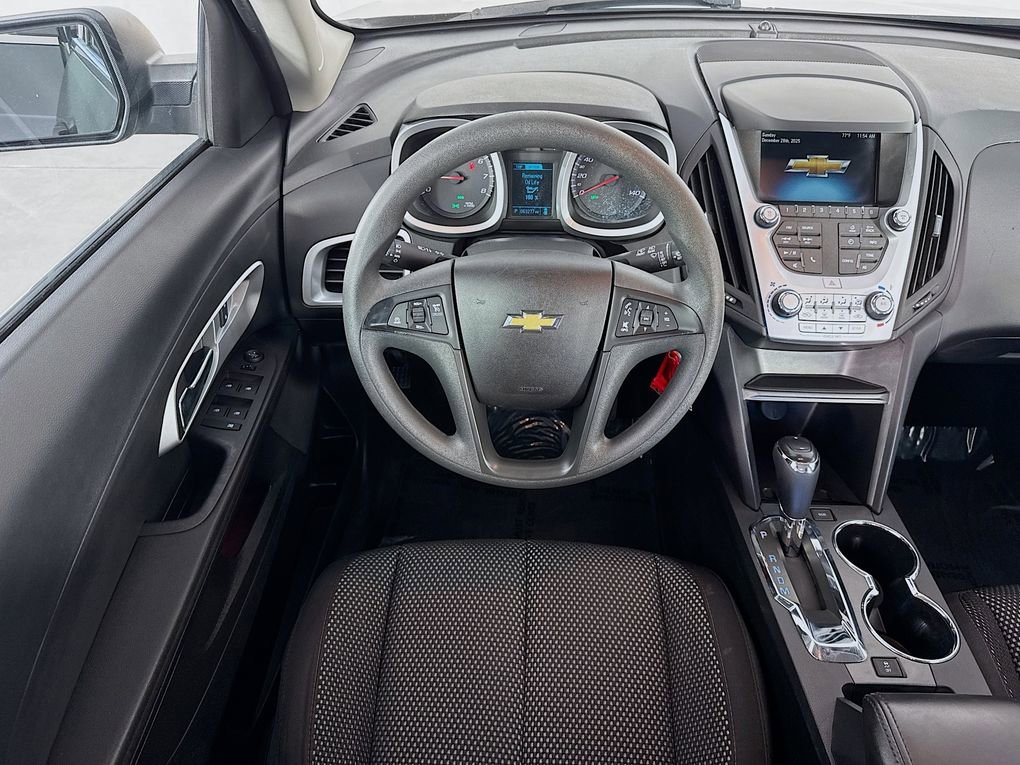 Used 2017 Chevrolet Equinox LS image 19