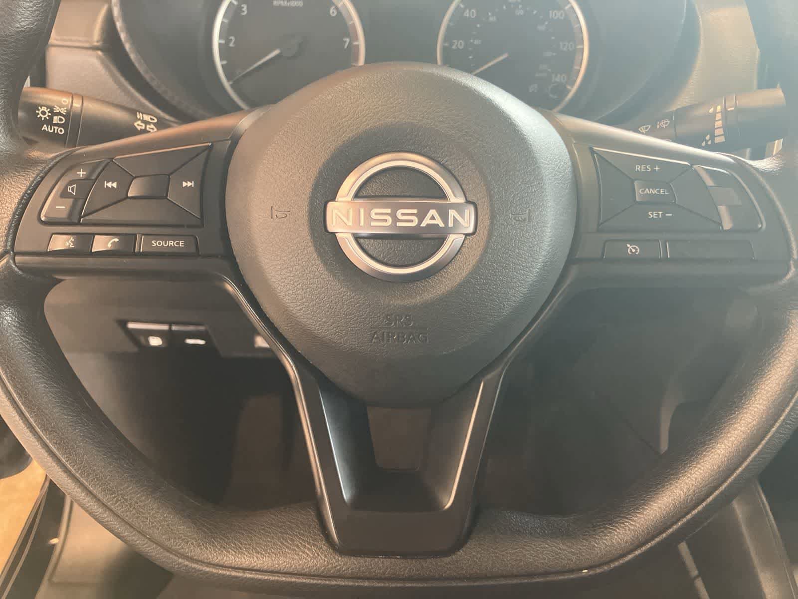 Used 2025 Nissan Versa S image 14