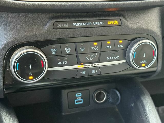 Used 2022 Ford Escape SE w/ Convenience Package FWD image 24